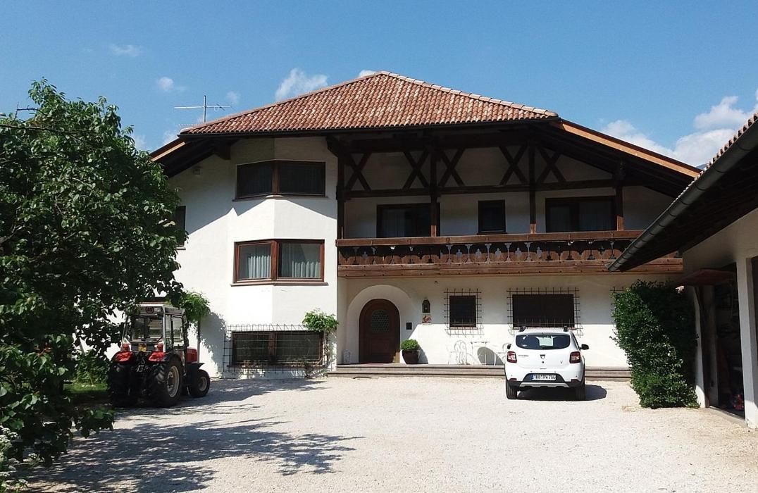 Mittelbergerhof Ferienwohnungen Vilpiano Екстер'єр фото
